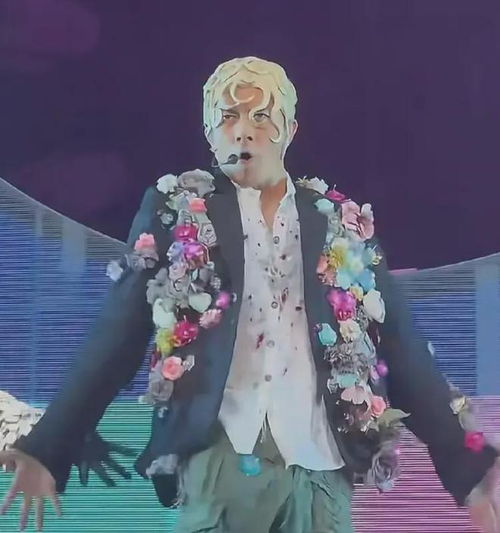 8月14日,郭富城引發網友熱議